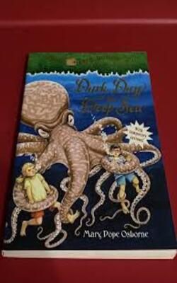 Dark Day In The Deep Sea (magic Tree House (r) Merlin Mission)