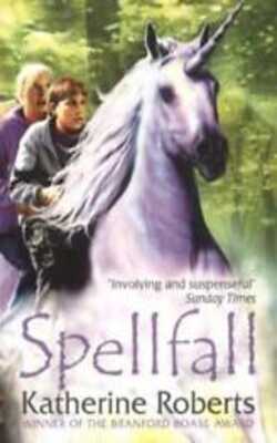 Spellfall (Earthaven Book 1) 
