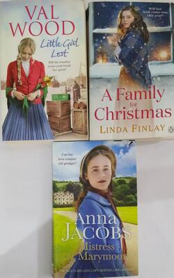 Mistress Of Marymoor, Little Girl Lost, Family For Christmas :- Pack Of 3 Books