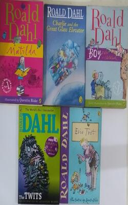 Boy: Tales Of Childhood, Charlie And The Great Glass Elevator, Esio Trot, The Twits, Matilda :- Pack Of 5 Books