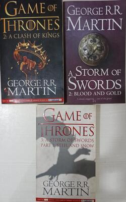 Storm Of Swords , A Storm Of Swords, Clash Of Kings :- Pack Of 3 Books