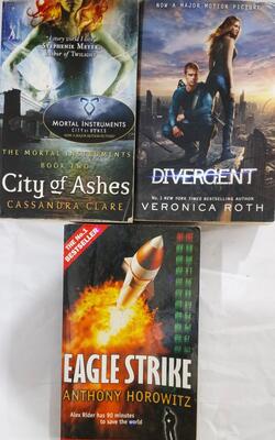 Divergent, Eagle Strike , City Of Ashes :- Pack Of 3 Books