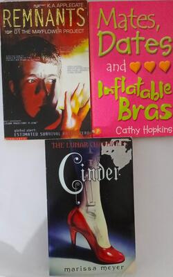 The Lunar Chronicles: Cinder, Mates, Dates And Inflatable Bras :- Pack Of 3 Books