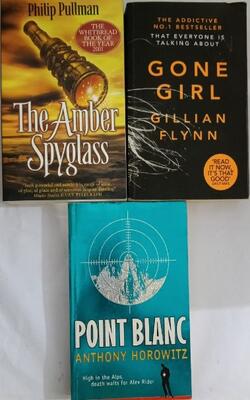Point Blanc, The Amber Spyglass, Gone Girl :- Pack Of 3 Books